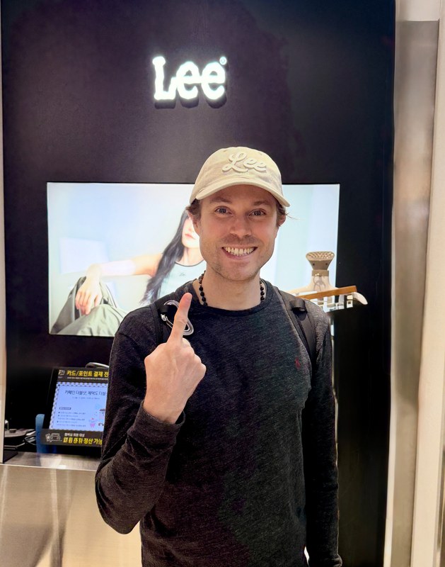 Lee, जिन्होंने Prompt Petal बनाया